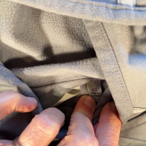 Athleta Hoodie XS Womens Gray Pullover Plush Tech Running Athletic - Picture 10 of 13